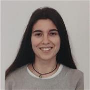 Profesora de Ciencias imparte clases hasta estudiantes de Bachillerato